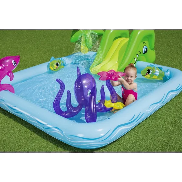 Aire de jeux pataugeoire Fantastic Aquarium 239 x 206 x 86 cm avec fontaine