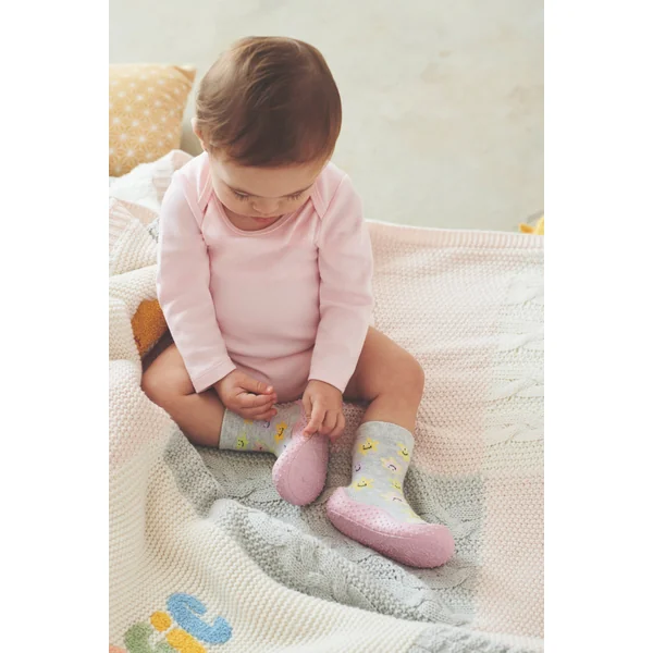 Baskets chaussettes premiers pas bébé