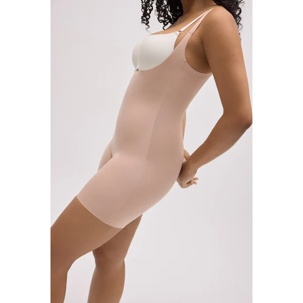 Body-up amincissant aux finitions nude invisibles