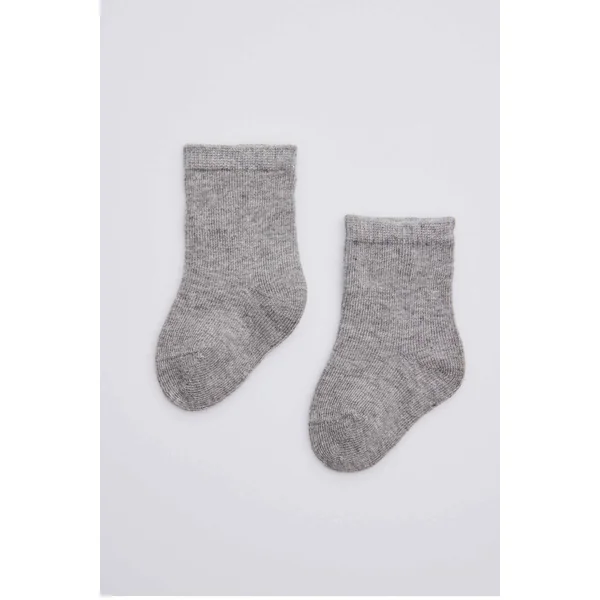 Chaussettes classiques en coton gris