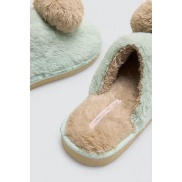 Chaussons à pompon et fourrure douce