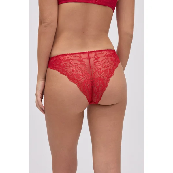 Culotte brésilienne en dentelle rouge