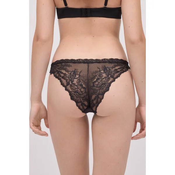 Culotte brésilienne élastique avec dentelle noire