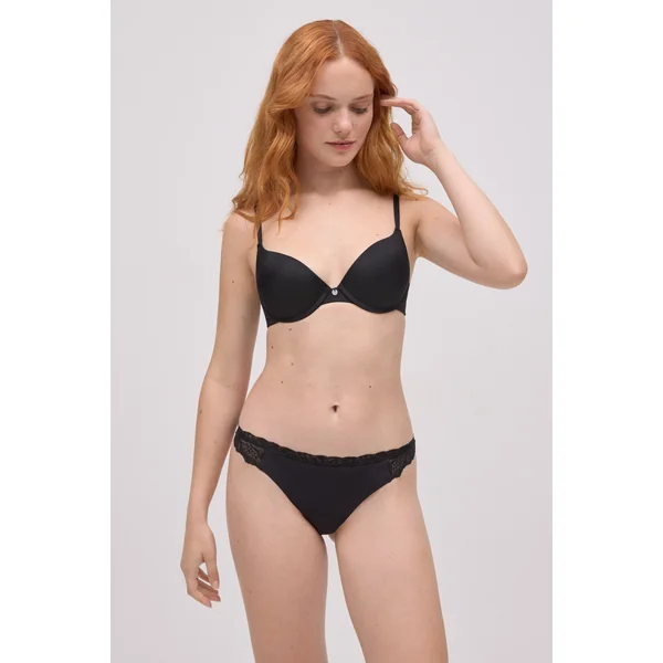 Culotte brésilienne élastique avec dentelle noire