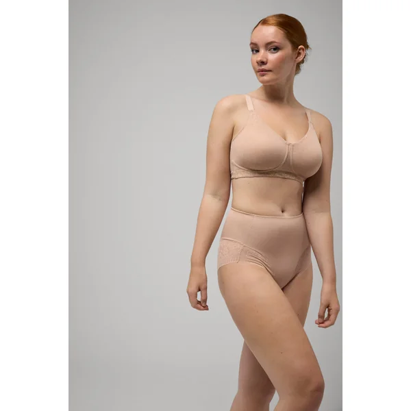 Culotte haute contrôle avec détails en dentelle nude