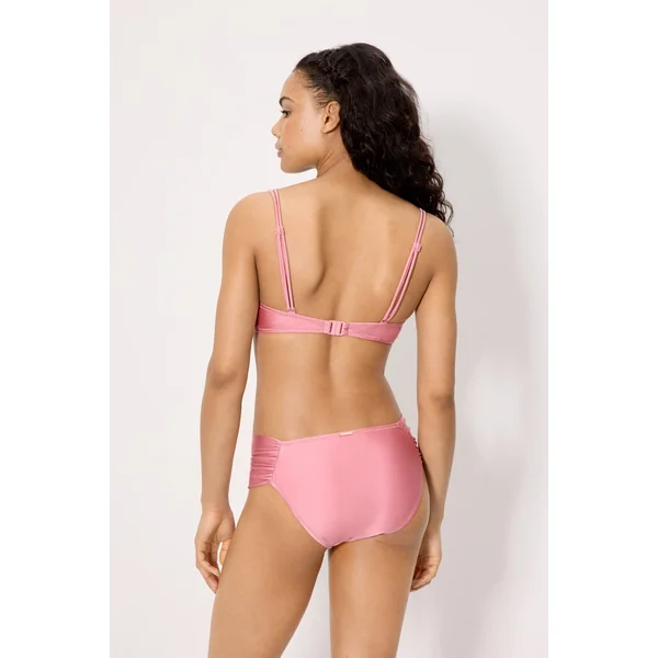 Ensemble bikini gainant rose pailleté, bonnet C, effet poitrine réduite.