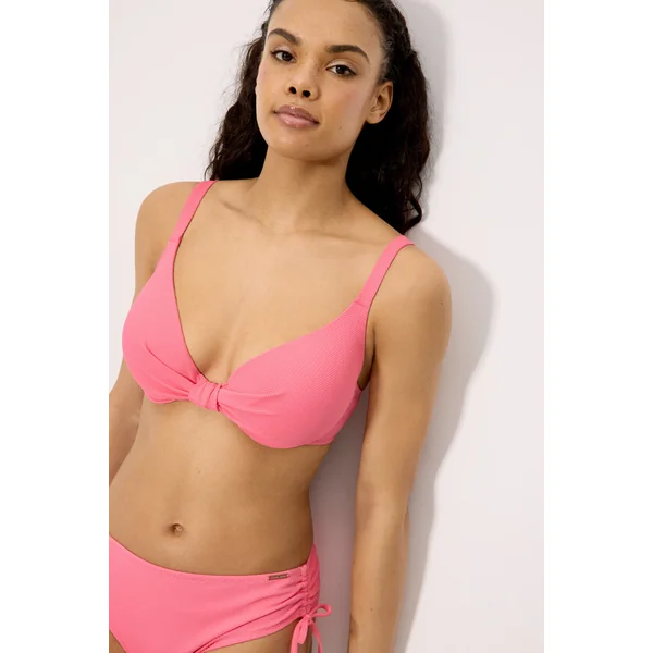 Ensemble bikini rose en piqué avec haut à armatures et culotte gainante, bonnet C
