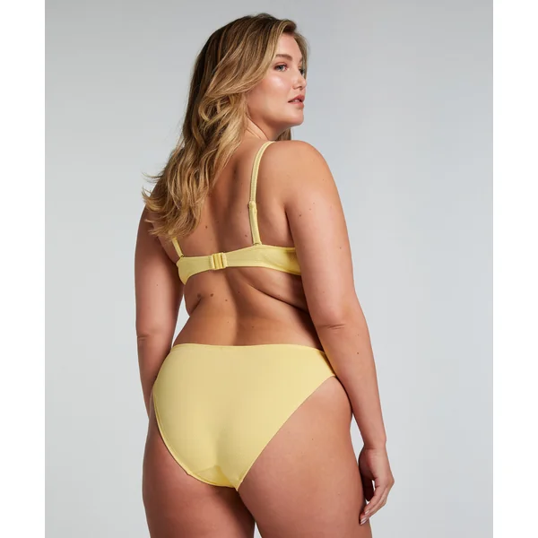 Haut de bikini sans bretelles préformé à armatures Scallop Taille E + - Jaune