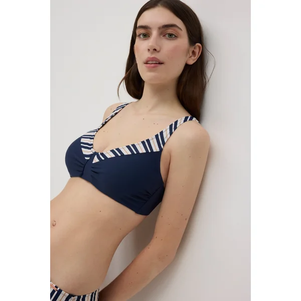 Haut de maillot de bain réducteur multi-positions bonnet C
