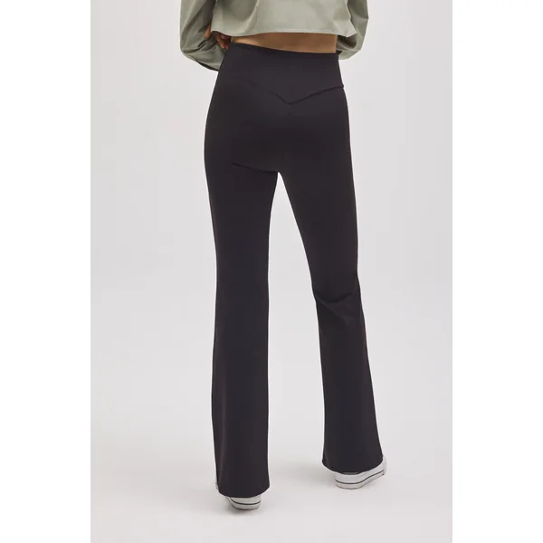 Legging évasé noir effet push-up
