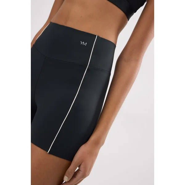 Leggings de sport compressifs courts à effet push-up, noirs