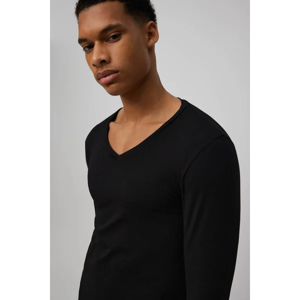Maillot de corps noir à manches longues et col en V