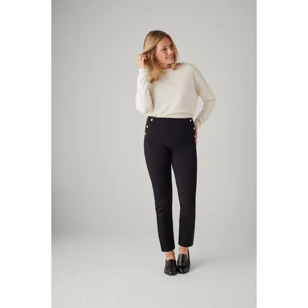 Pantalon droit avec détail bouton noir