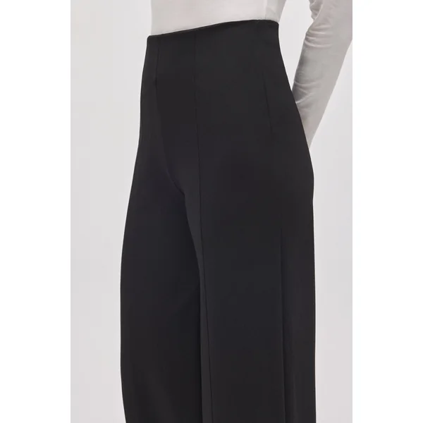 Pantalon habillé noir à jambes larges