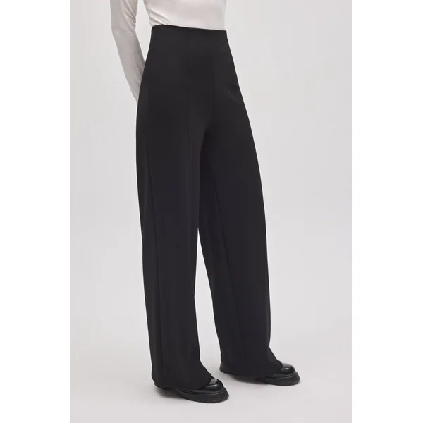 Pantalon habillé noir à jambes larges