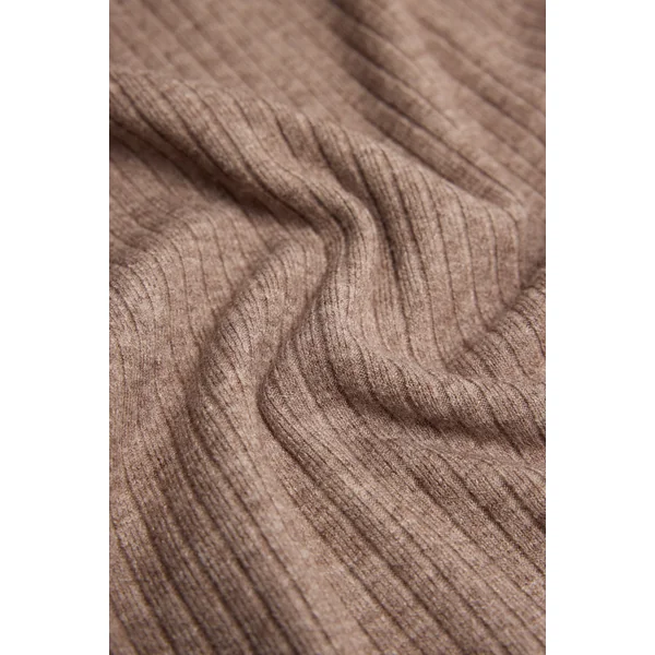 Pull col Perkins en maille côtelée marron