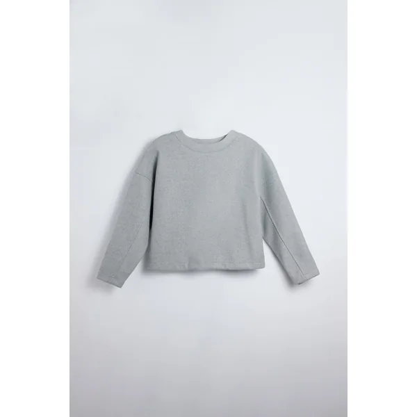 Pull col rond gris structuré et chaud