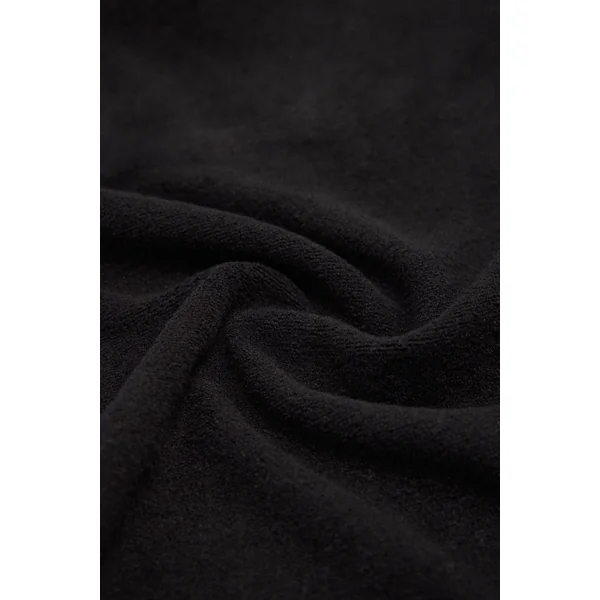 Pull col roulé uni noir