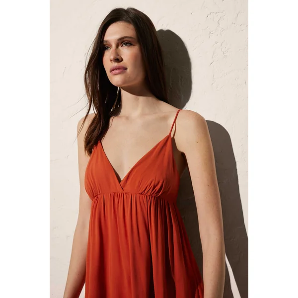 Robe de plage courte col V orange et bretelles réglables