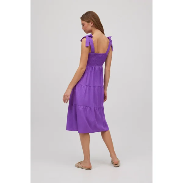 Robe midi en lin à larges bretelles violettes