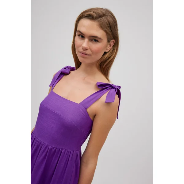 Robe midi en lin à larges bretelles violettes