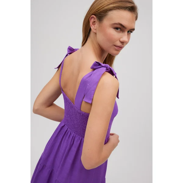 Robe midi en lin à larges bretelles violettes