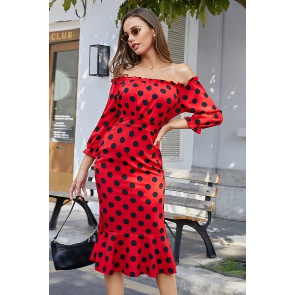 Robe À Pois Rouges