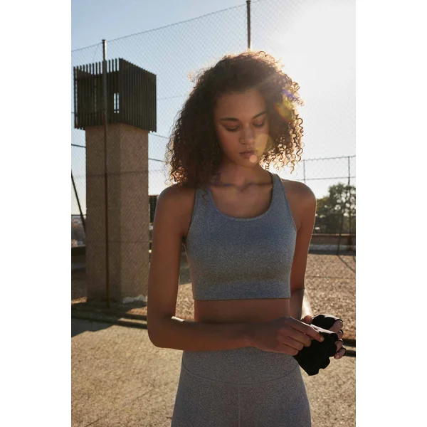 Soutien-gorge de sport détail dos maintien clair gris