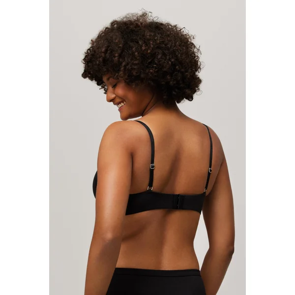 Soutien-gorge rembourré à armatures