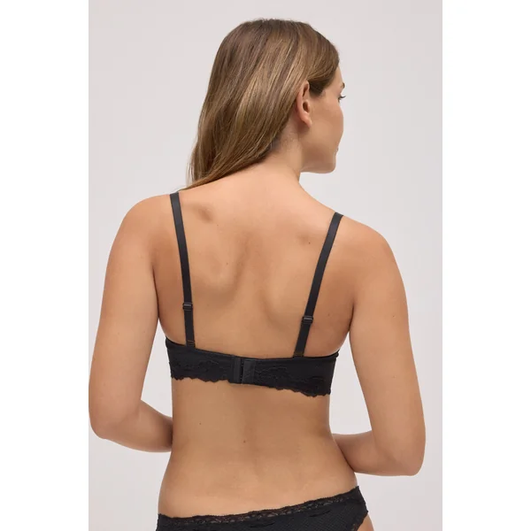 Soutien-gorge rembourré à armatures avec dentelle noire, bonnets B et C