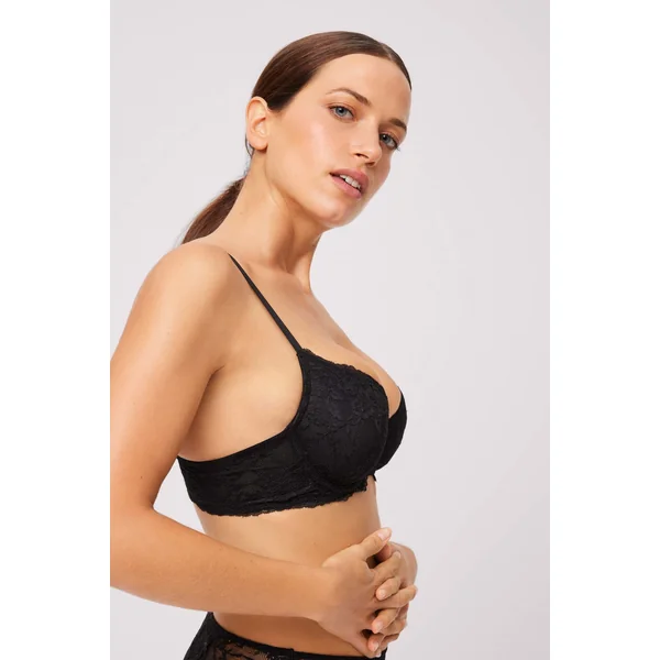 Soutien-gorge rembourré à armatures en dentelle noire