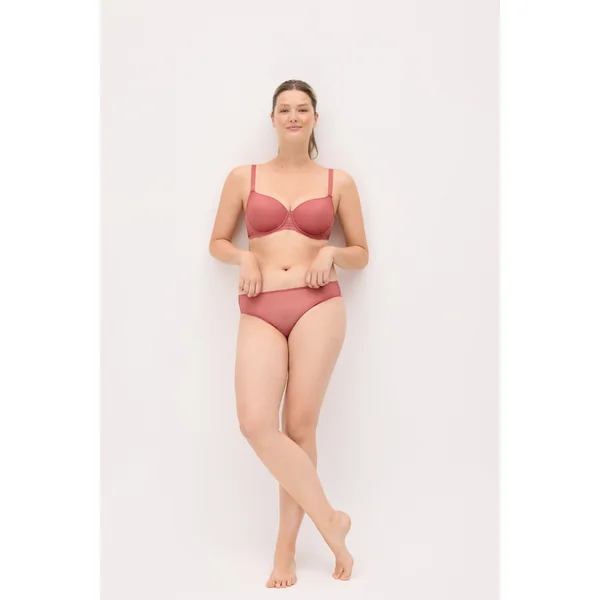 Soutien-gorge à armatures couvrant avec rembourrage en plumes roses