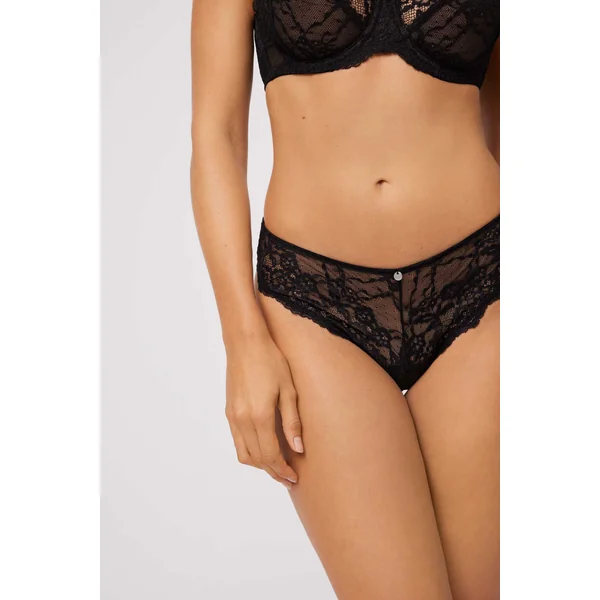 String en dentelle noire