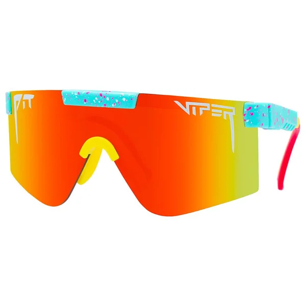 The 2000's Polarized