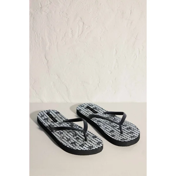 Tongs de plage plates vichy et fleuri pour femme