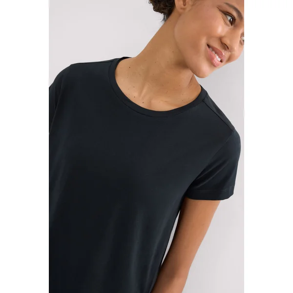 T-shirt basique en coton noir style sport