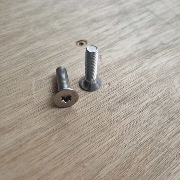 Visserie foil TAKUMA TORX M8-30 x 2