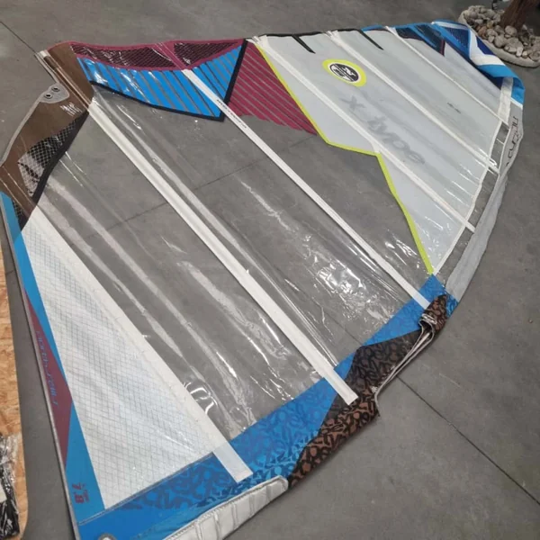 Voile Windsurf NORTH X-Type 7.8 2013 Occasion B
